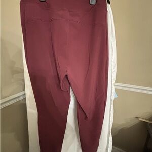 CRZ Yoga Dark Red Joggers M 8/10 Zip Pocket Athleisure